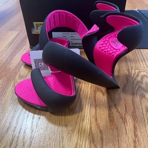 Julian Hakes Mojito Sandals